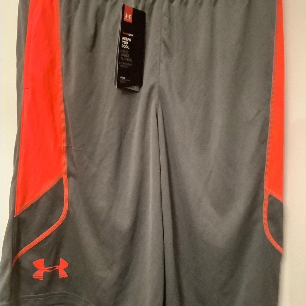 NWT Boy’s Under Armour Heat Gear Shorts